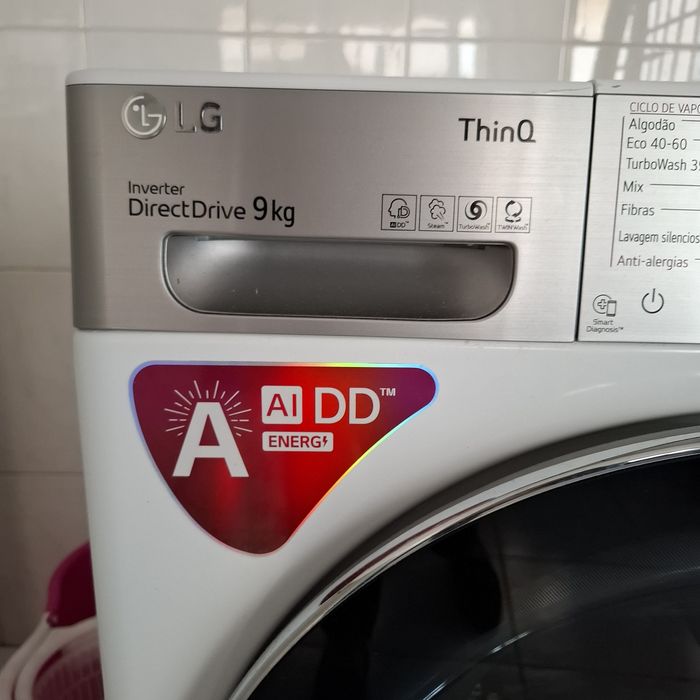 Máquina de lavar roupa LG, 9 kg, eficiência energética A,