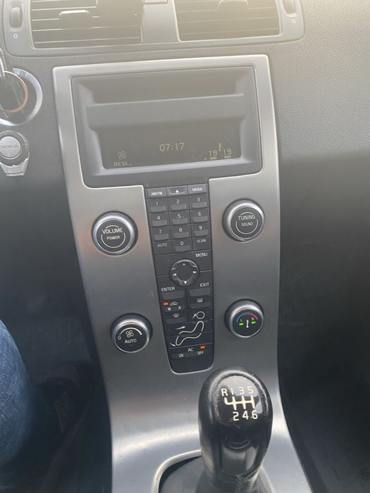 Volvo v50 2.0 135 cv