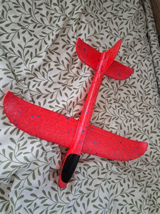 Samolot Styropianowy Rzutka Czerwony
