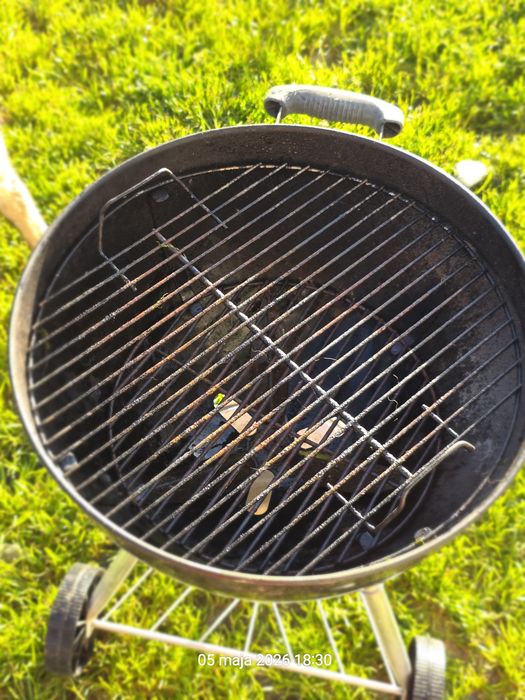 Grill Weber po 1 sezonie 50 cm