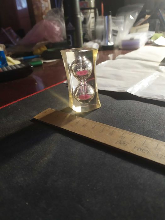 Песочные часы в оргстекле