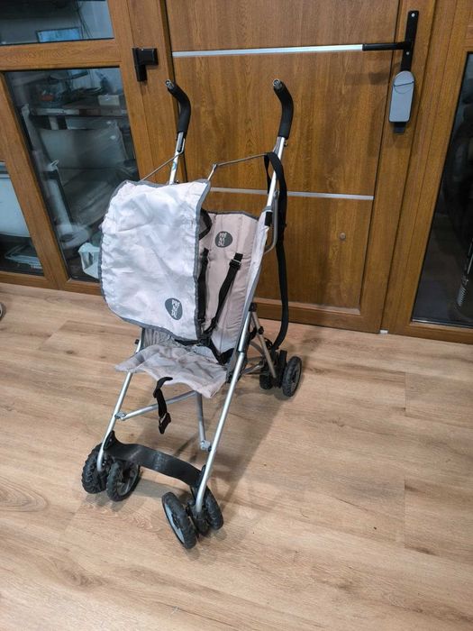 Pre-Christmas Stroller444632135233720321