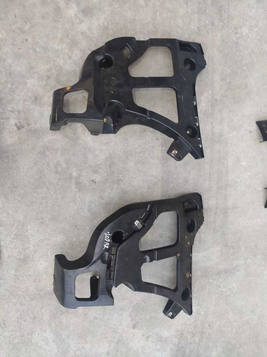 фендер Кронштейн  крепление  бампера арки BMW X5 E70