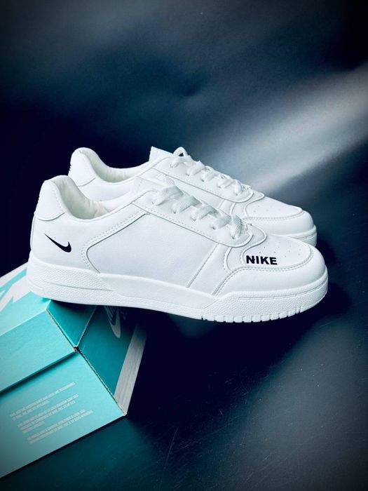 Белые женские кеды nike кросовки nike кожаные на весну лето найк кеды
