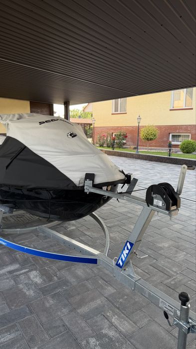 Гідроцикол BRP 260