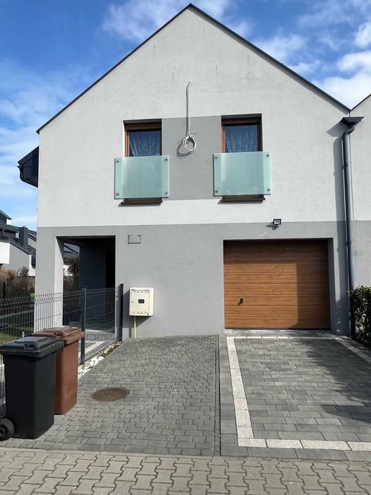 Dom w zabudowie bliźniaczej gotowy do wprowadzenia