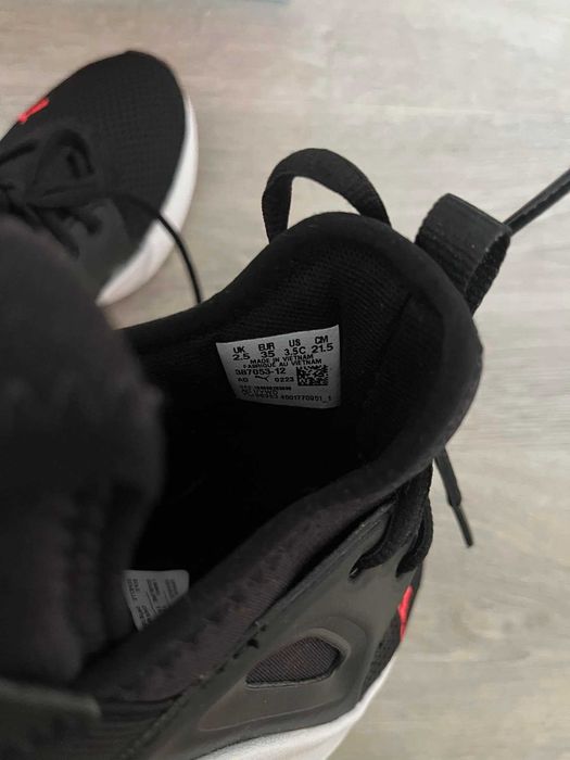 Кросівки для дівчат Puma