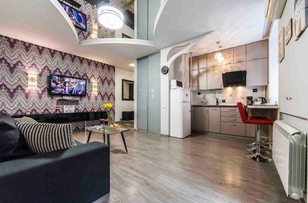 Уютная 2к квартира с Джакузи в центре Києва, возле м. Льва Толстого