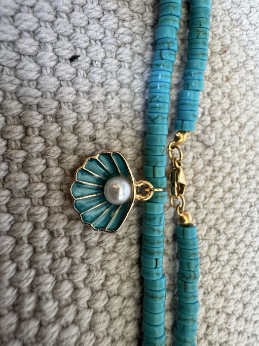 Naszyjnik - Howlit turkusowy krążki