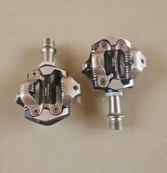 Pedais Shimano XT