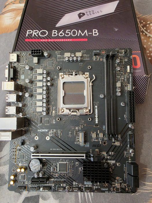 MSI Pro B650M-B DDR5
