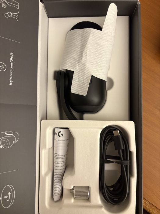 Микрофон для компьютера проводной Logitech G Yeti GX