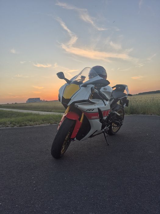 Yamaha YZF R1 RN65