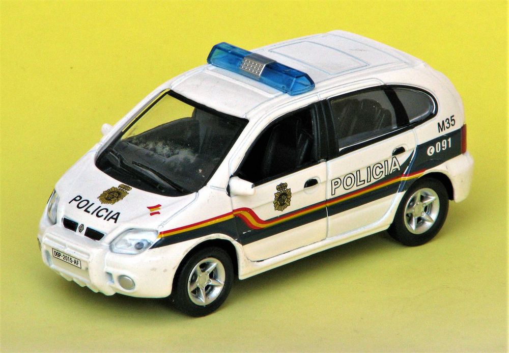 Renault Mégane Scénic RX4 Policia de Espanha 1/43 Cararama em Blister