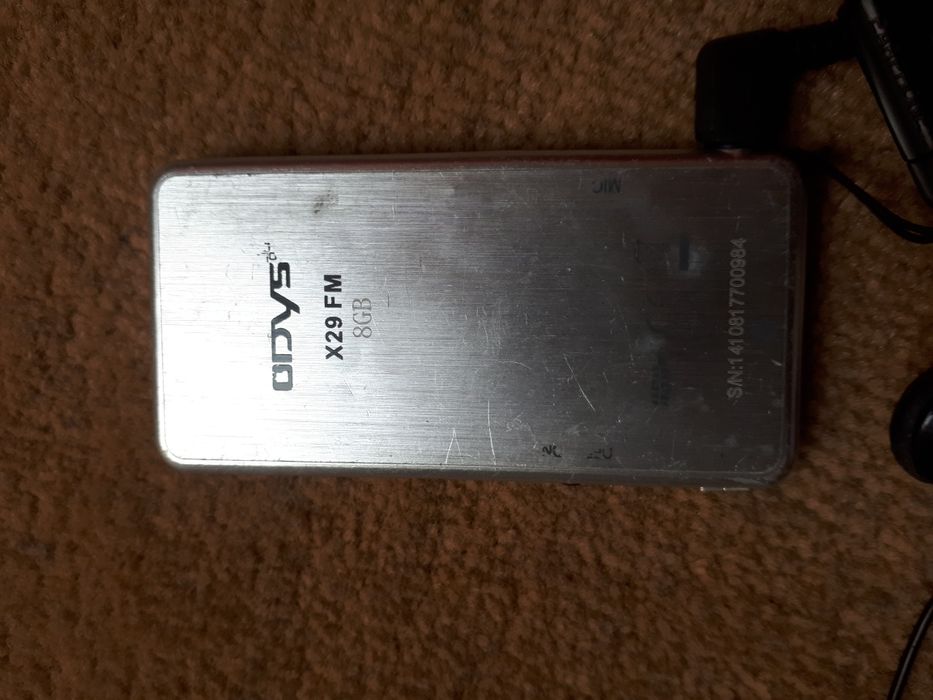 Mp3 odys 8 gb com avaria