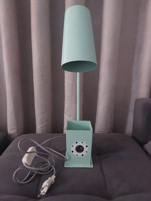 Lampa  biurkowa miętowa
