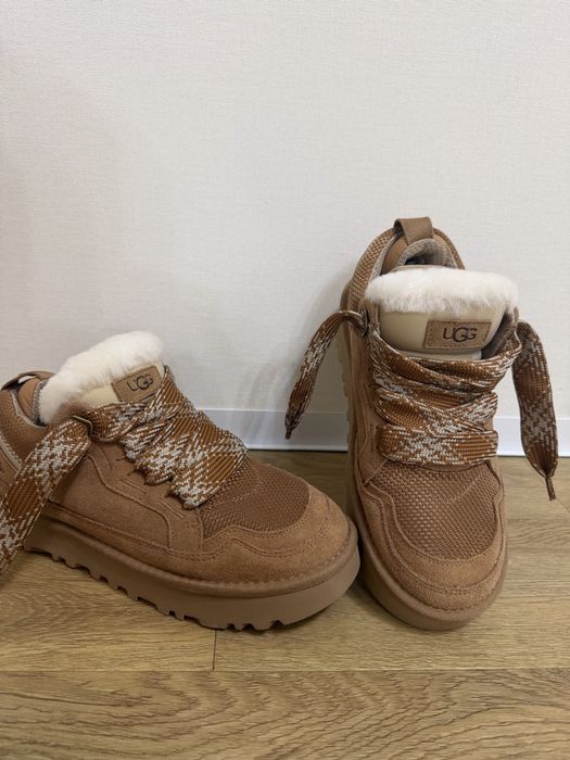 UGG кросівки на 26см