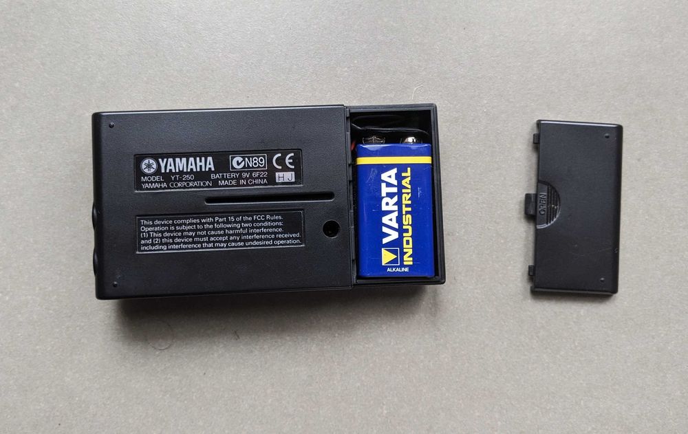 Afinador / Sintonizador Cromático Yamaha YT-250