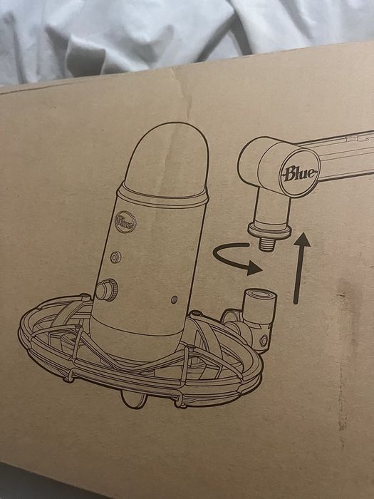 Microfone Blue Yeti com Suporte