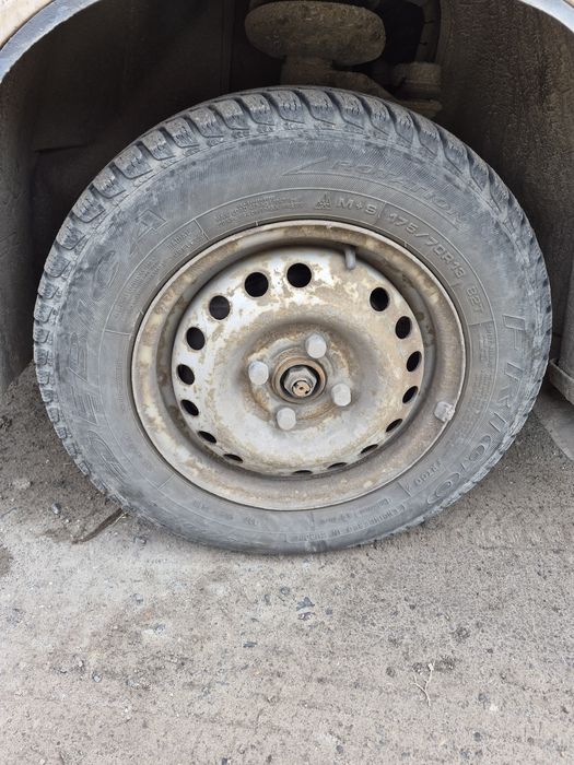 Зимня резина 175/70 r13