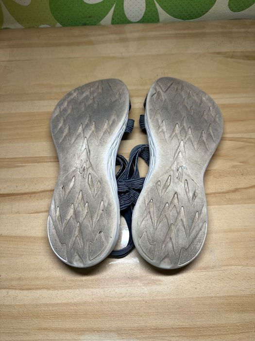 Сандалі Sketchers 40 розмір