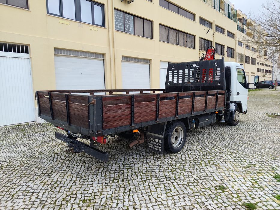 Mitsubishi Canter Fuso Ligeiro