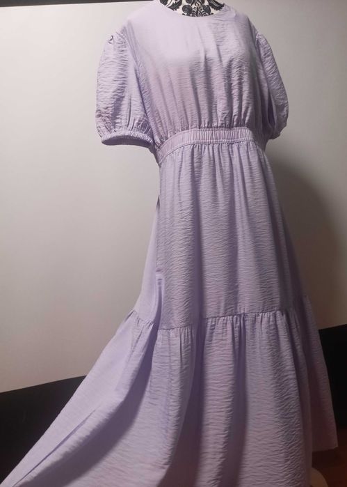 Sukienka midi na bawełnianej podszewce 42/44