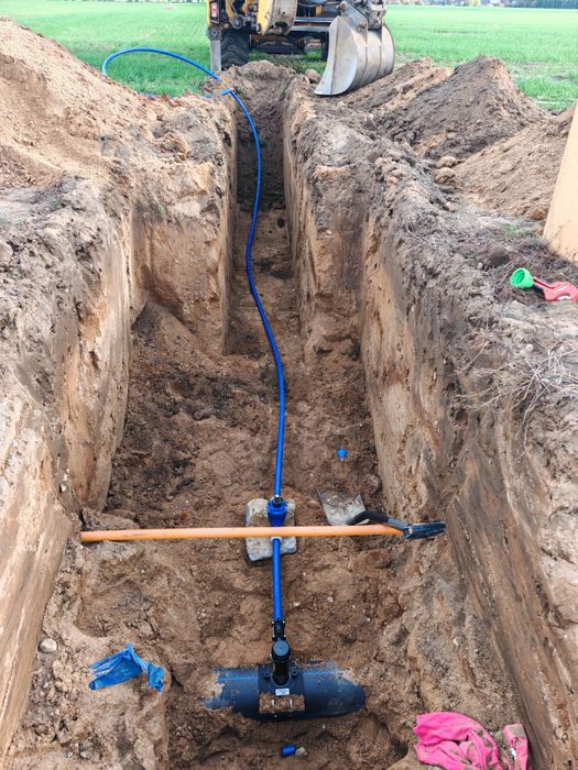 Przyłącza woda kanalizacja prąd, montaż szamba, oczyszczalni ścieków