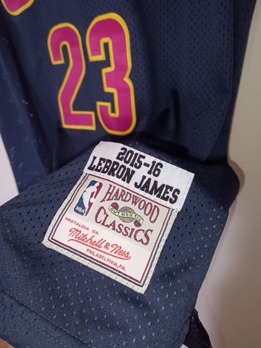 Jersey NBA Cavs 2015-16 LeBron James 23