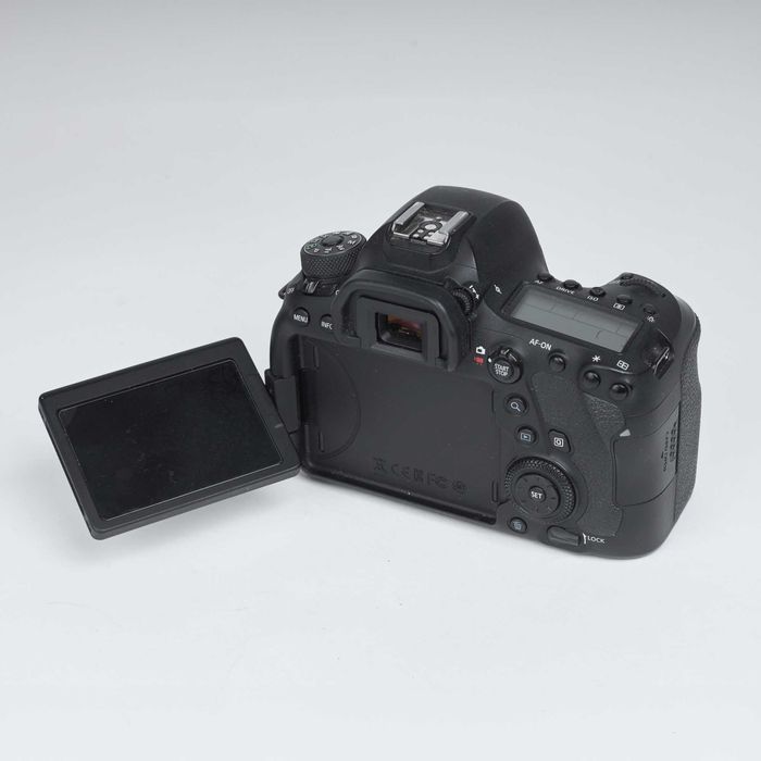 Canon 6d mark II (2)