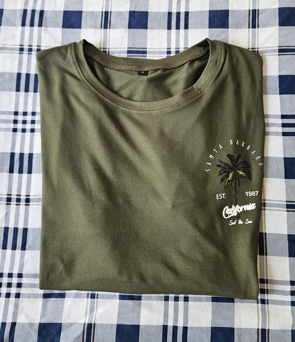 T-shirt oversized verde militar