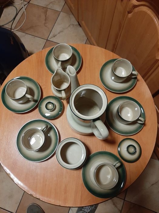 Zestaw kawowy Tułowice dwa dzbanki 6 filiżanek cukiernica 6 talerz prl