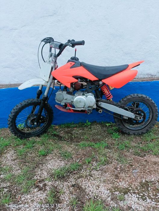 Pit bike 140cc ..