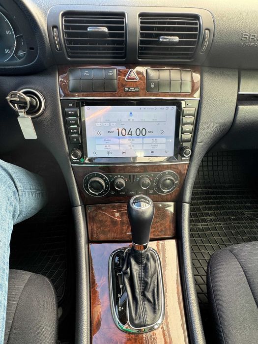 Mercedes C220 (S203)