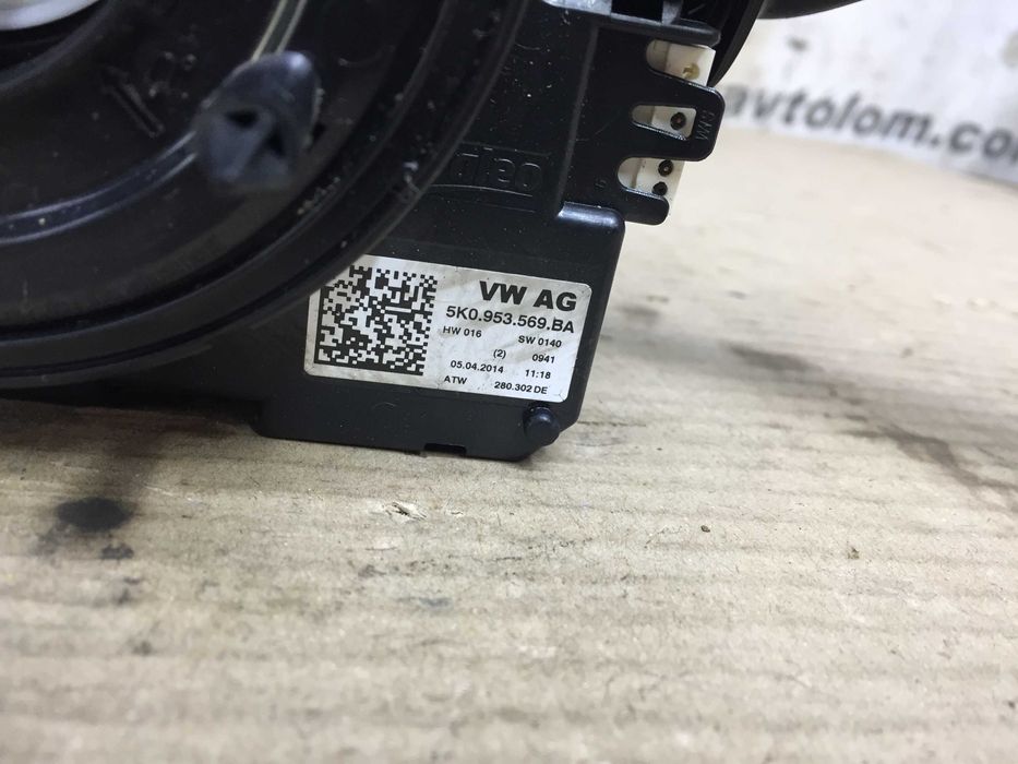 Підрульові переключателі взборі Volkswagen Passat B7 5K0953569AB