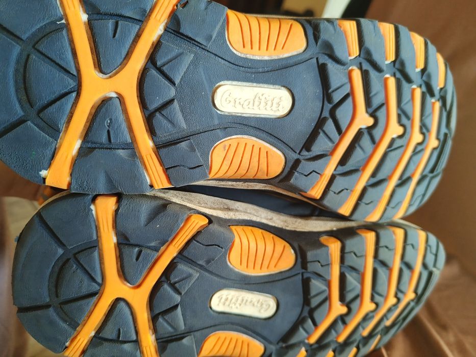 Buty trekkingowe damskie graffiti 39