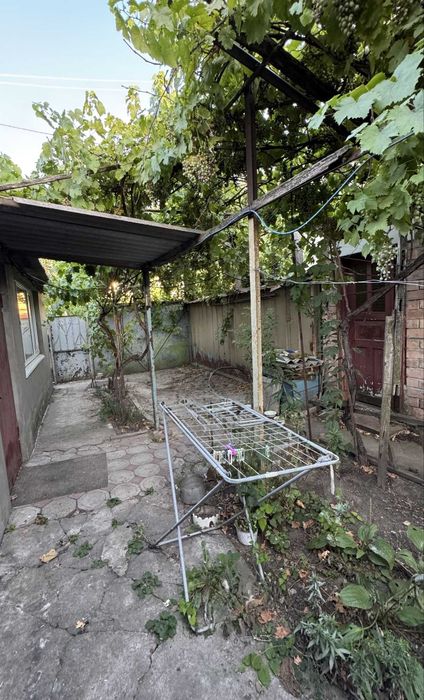 Продам жилой дом в центре Черноморска