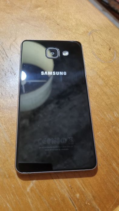 Vendo vários telemóveis