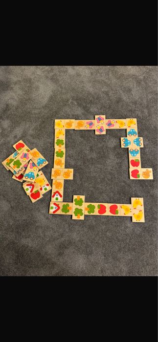 1 jogo memória+ 1 dominó madeira + 5 livros pintar novos 2-6anos