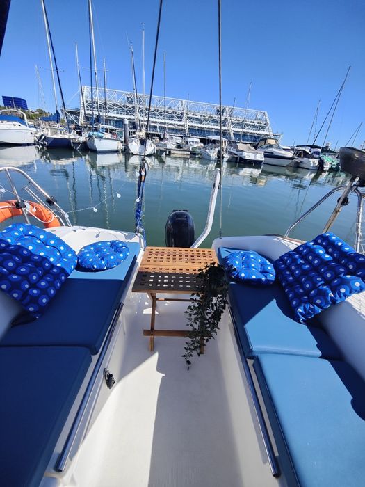 Vendo ou troco por carro,  veleiro 25 pés