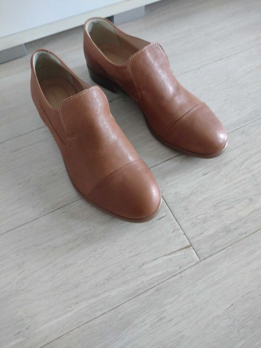 Wojas, nowe eleganckie wsuwane buty ze skóry, roz. 36