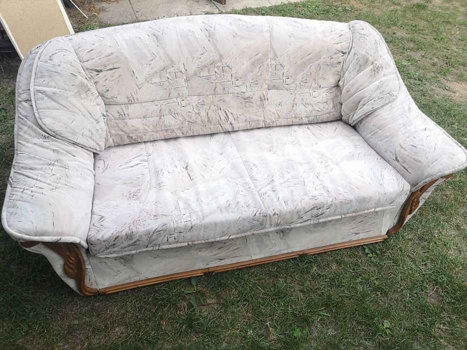 Диван  розкладний і крісло