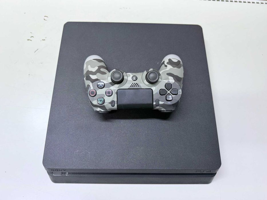 Konsola SONY PS4 Slim 500GB + 5 gier + pad + pudełko + okablowanie