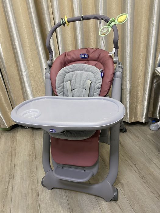 Стільчик для годування chicco magic relax/ чико