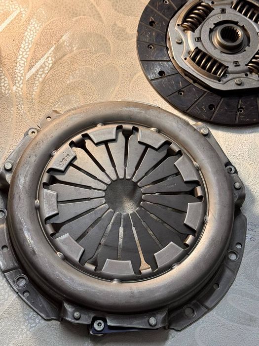 Зчеплення в зборі ніва Шевроле