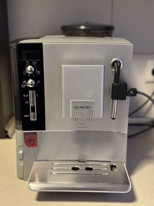 Ekspres do kawy Siemens EQ5 Macchiato