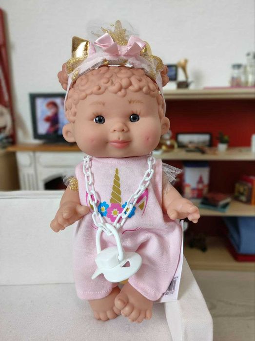 Ванильные пупсы Marina&Pau/Nines d'Onil нарядные, 26 см