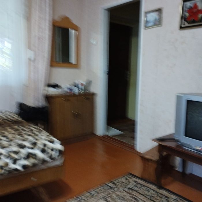 Доглянута двоповерхова дача з садом с. Щербаки, Полтавська область