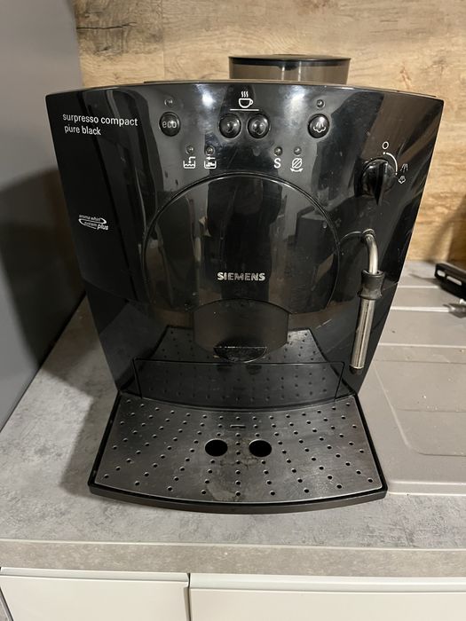 Ekspres do kawy z młynkiem