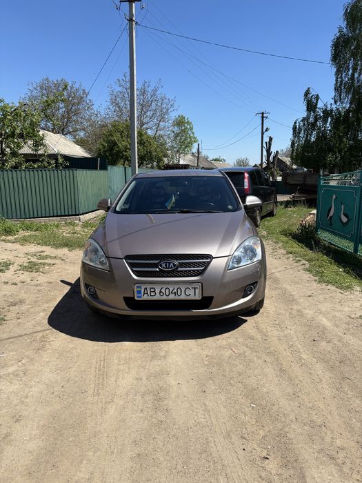 Kia ceed 2007 року